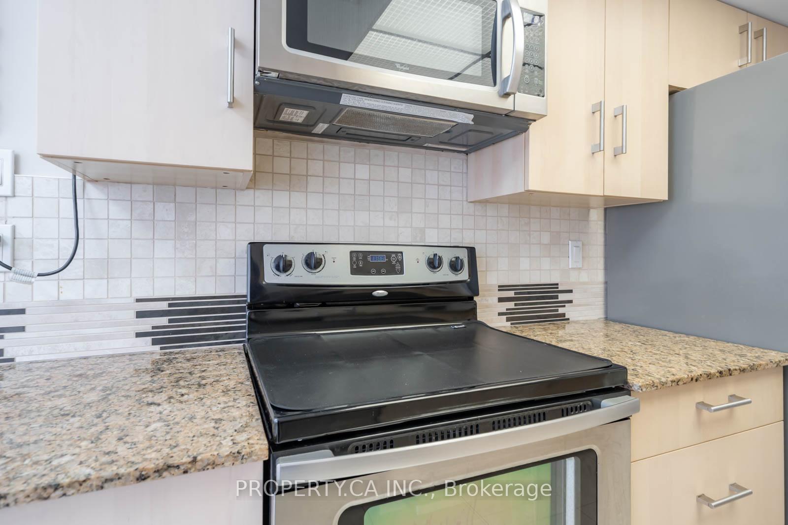Photo 14 of Unit 605, 7460 Bathurst Street, Vaughan, Brownridge — HOMEH