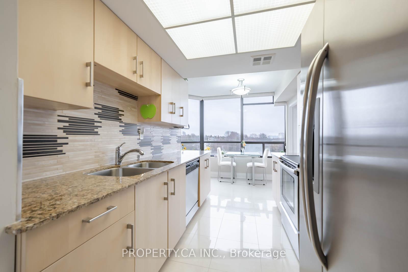 Photo 15 of Unit 605, 7460 Bathurst Street, Vaughan, Brownridge — HOMEH