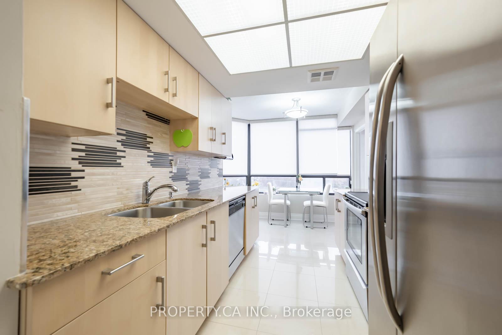 Photo 20 of Unit 605, 7460 Bathurst Street, Vaughan, Brownridge — HOMEH