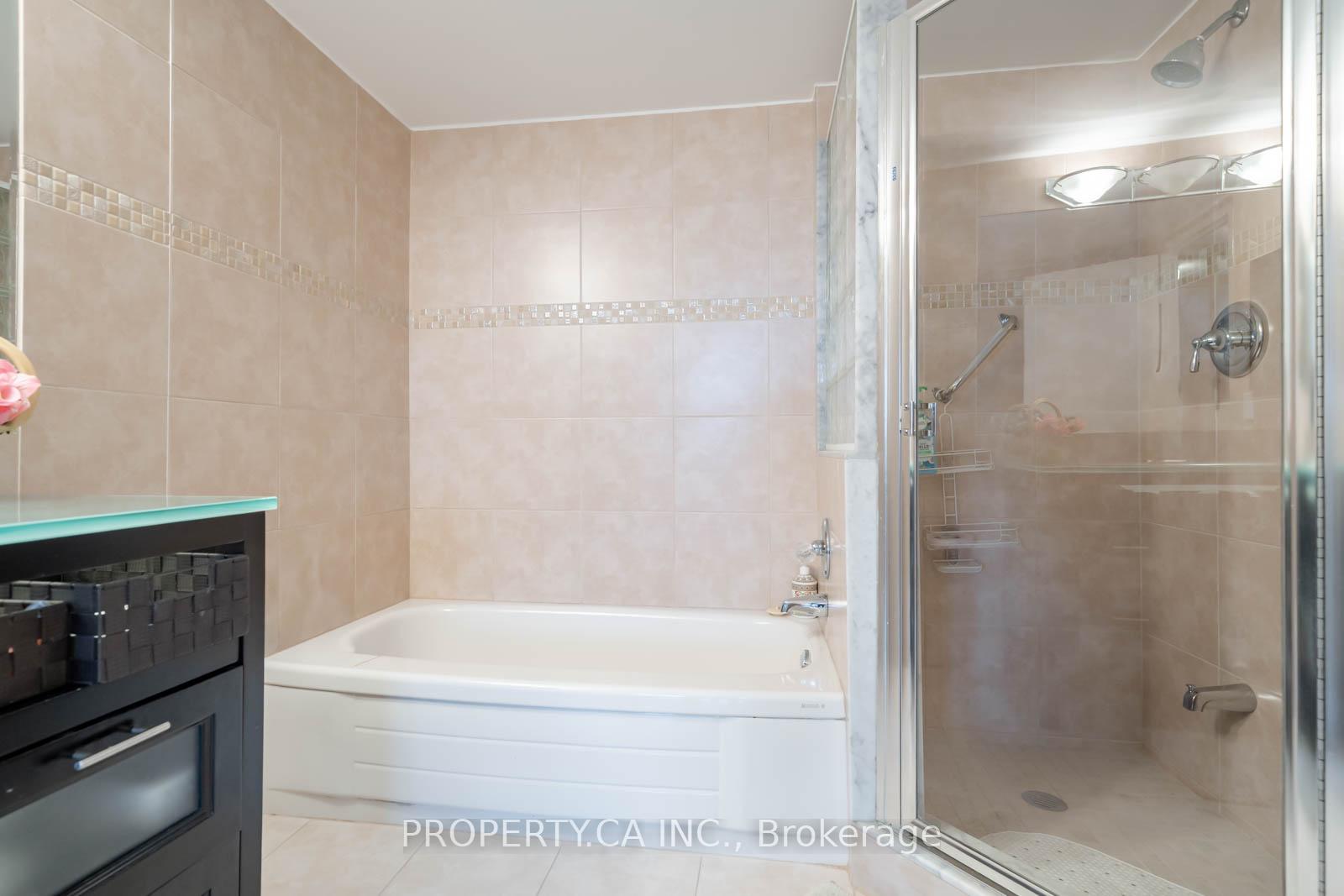 Photo 33 of Unit 605, 7460 Bathurst Street, Vaughan, Brownridge — HOMEH