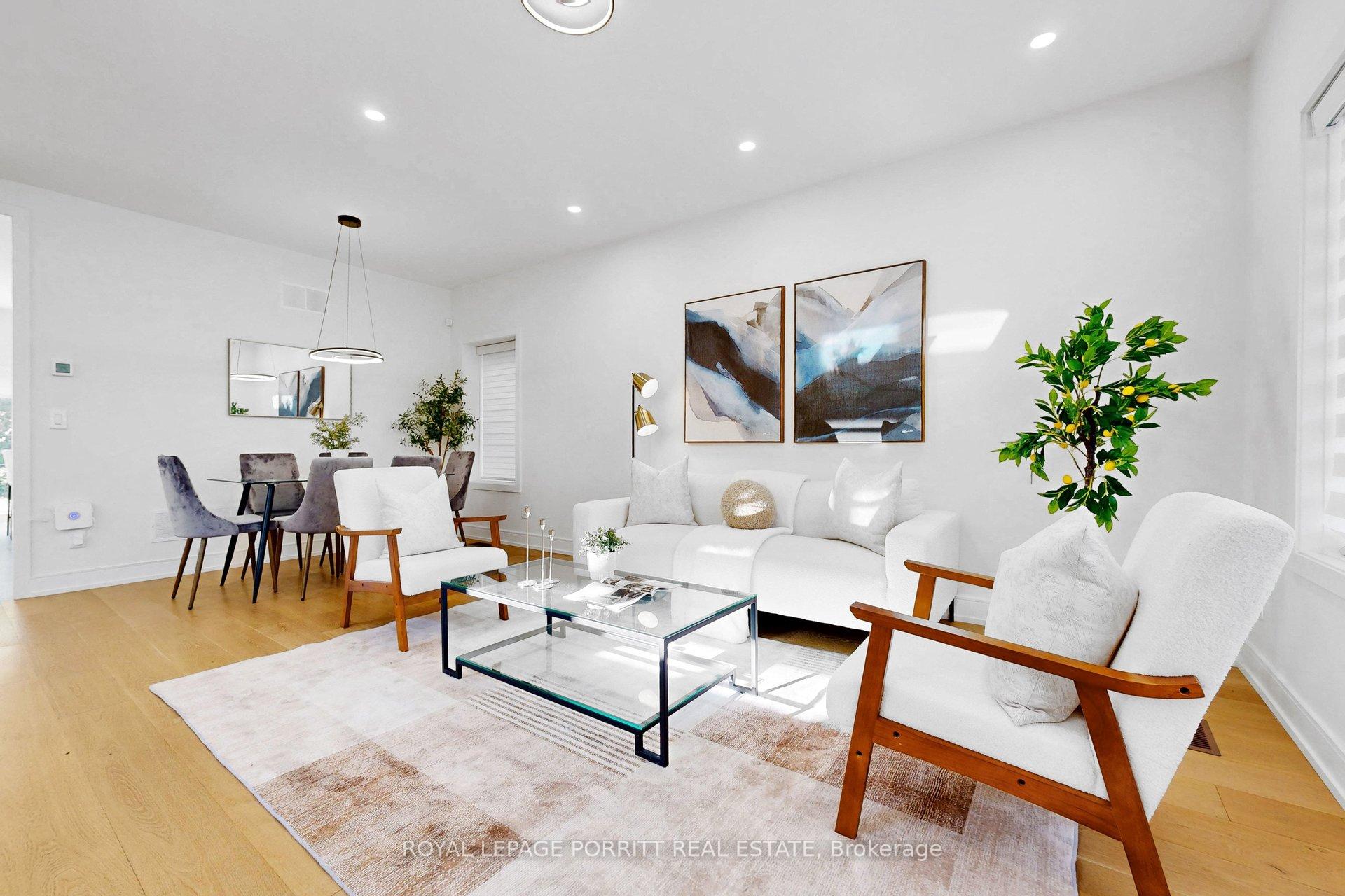 Photo 4 of 94 Edgecroft Road, Etobicoke, Stonegate-Queensway — HOMEH