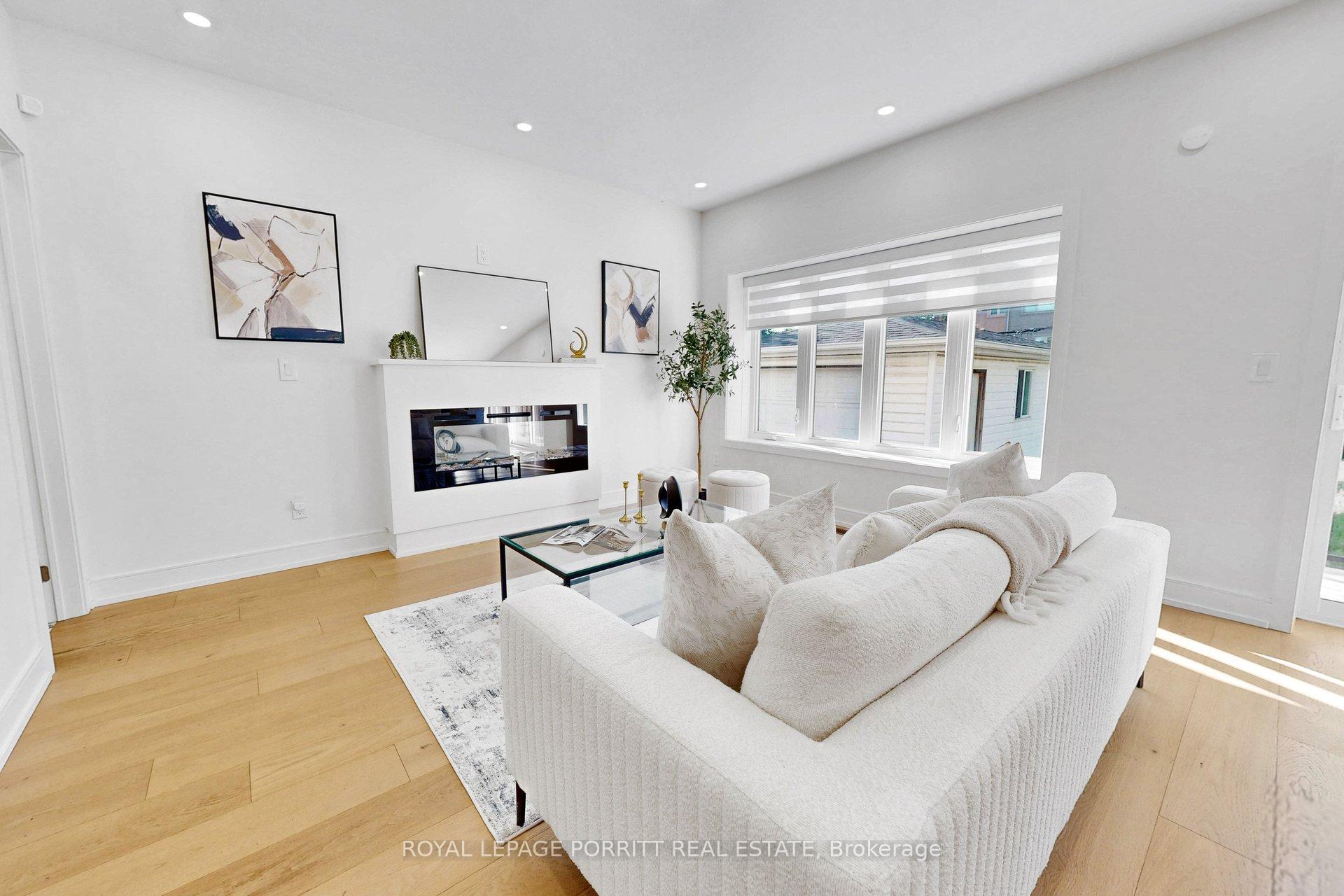 Photo 9 of 94 Edgecroft Road, Etobicoke, Stonegate-Queensway — HOMEH