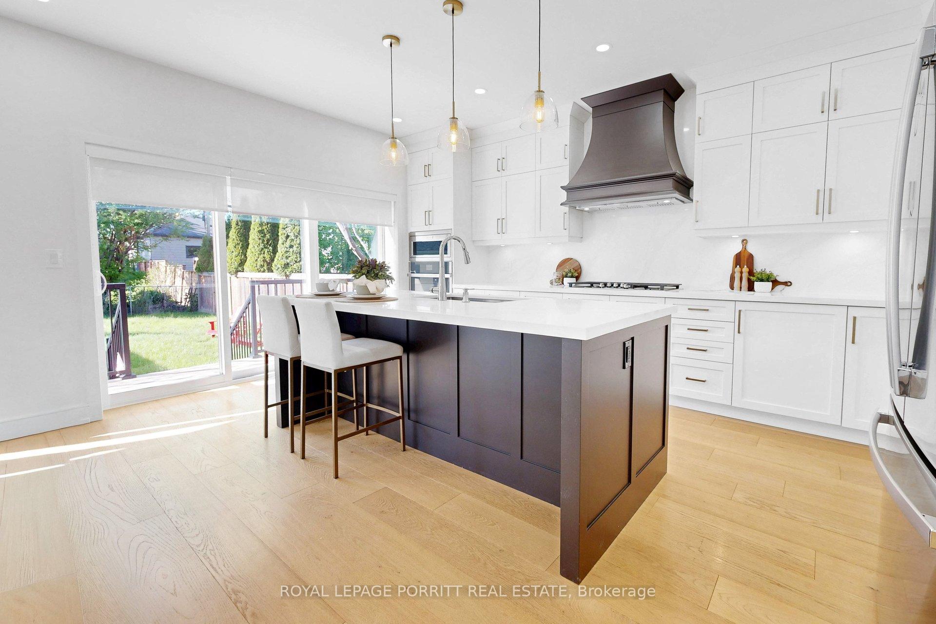 Photo 14 of 94 Edgecroft Road, Etobicoke, Stonegate-Queensway — HOMEH