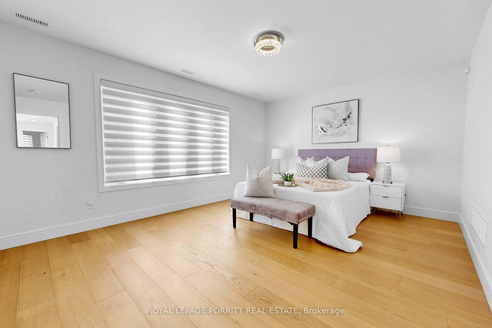 Photo 24 of 94 Edgecroft Road, Etobicoke, Stonegate-Queensway — HOMEH