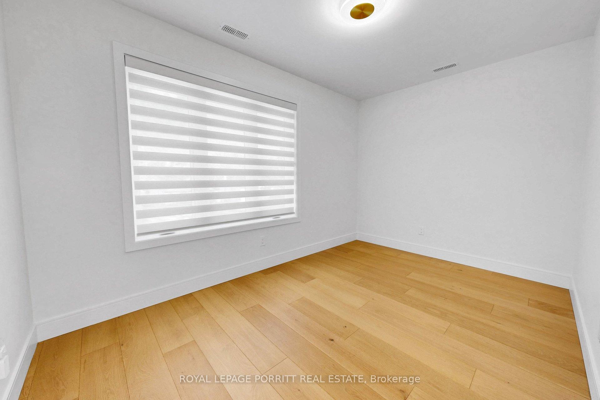 Photo 31 of 94 Edgecroft Road, Etobicoke, Stonegate-Queensway — HOMEH