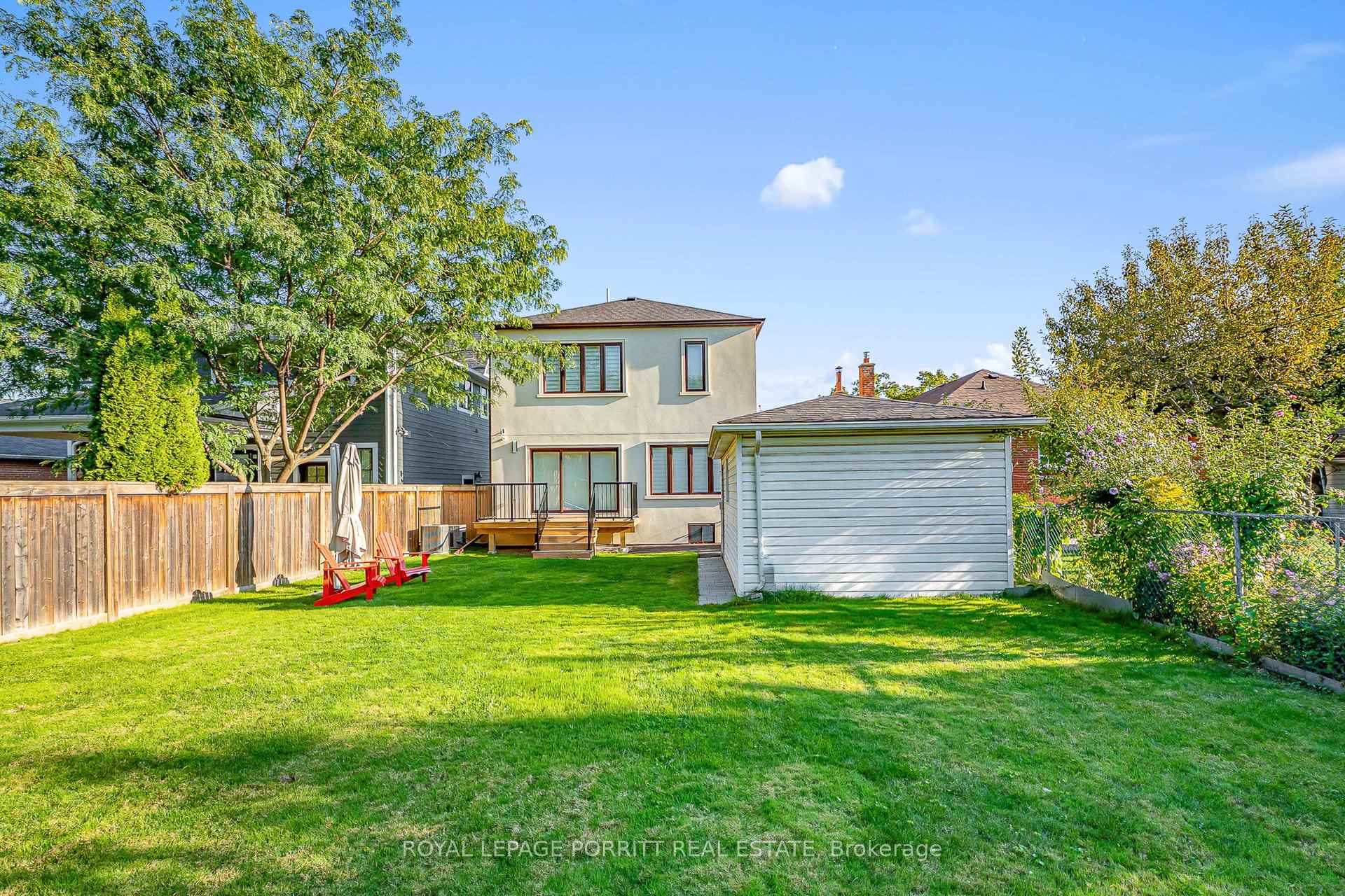 Photo 47 of 94 Edgecroft Road, Etobicoke, Stonegate-Queensway — HOMEH