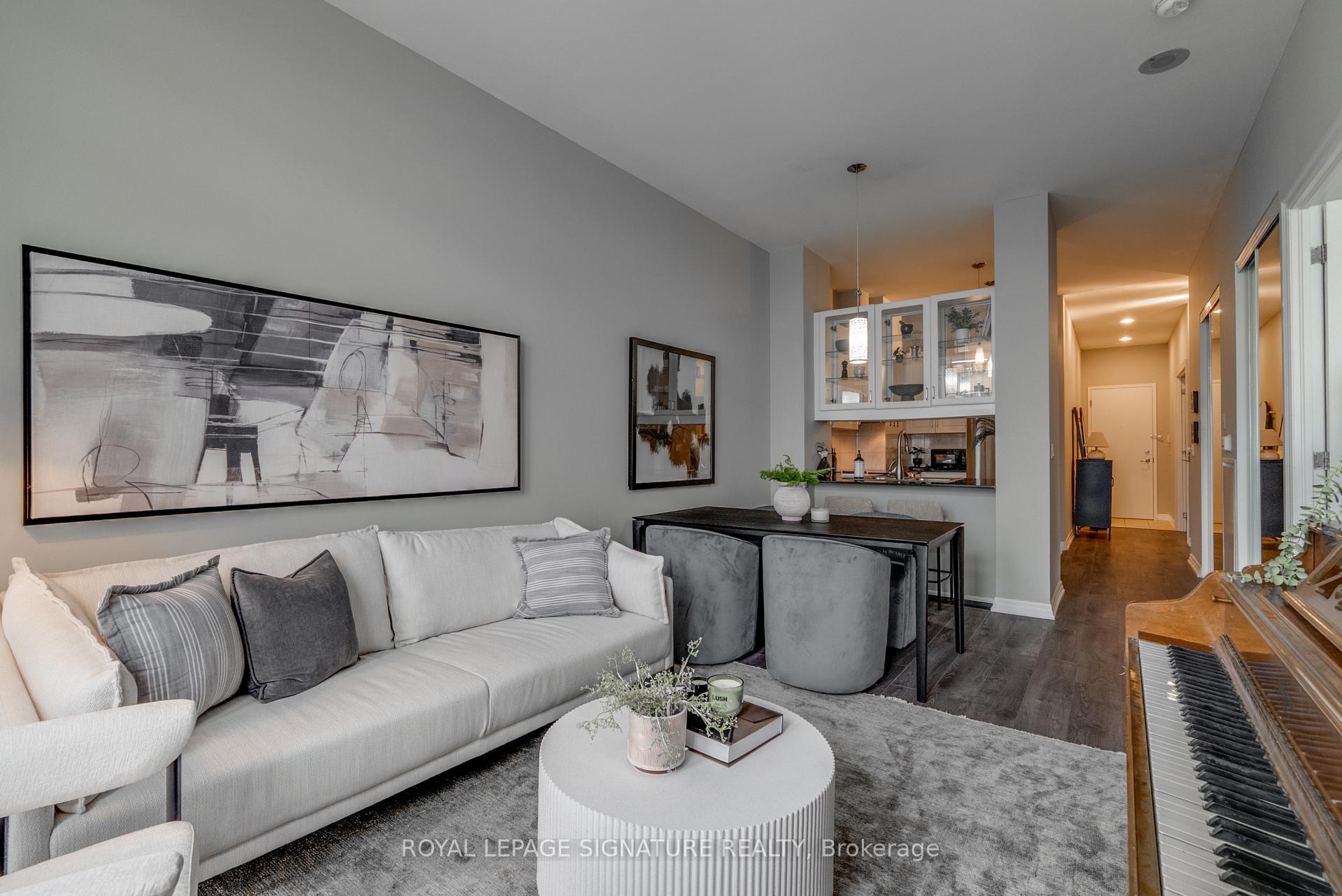 Photo 4 of Unit 904, 797 Don Mills Road, Toronto, Flemingdon Park — HOMEH