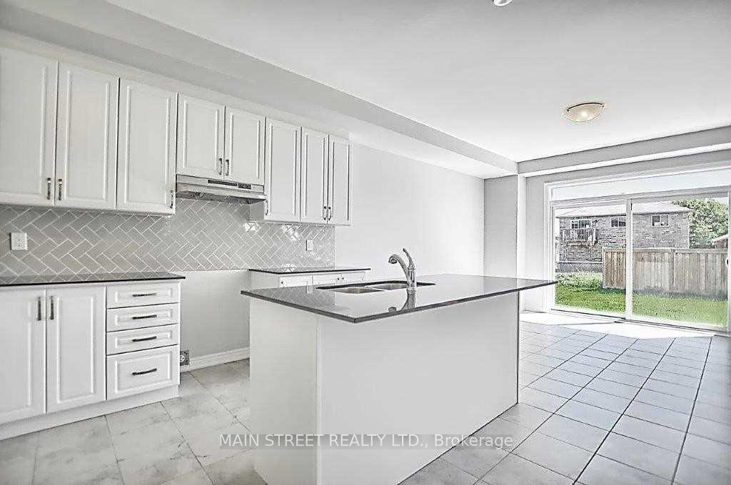 Photo 16 of 1283 Blackmore Street E, Innisfil, Alcona — HOMEH