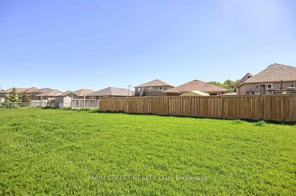 Photo 20 of 1283 Blackmore Street E, Innisfil, Alcona — HOMEH