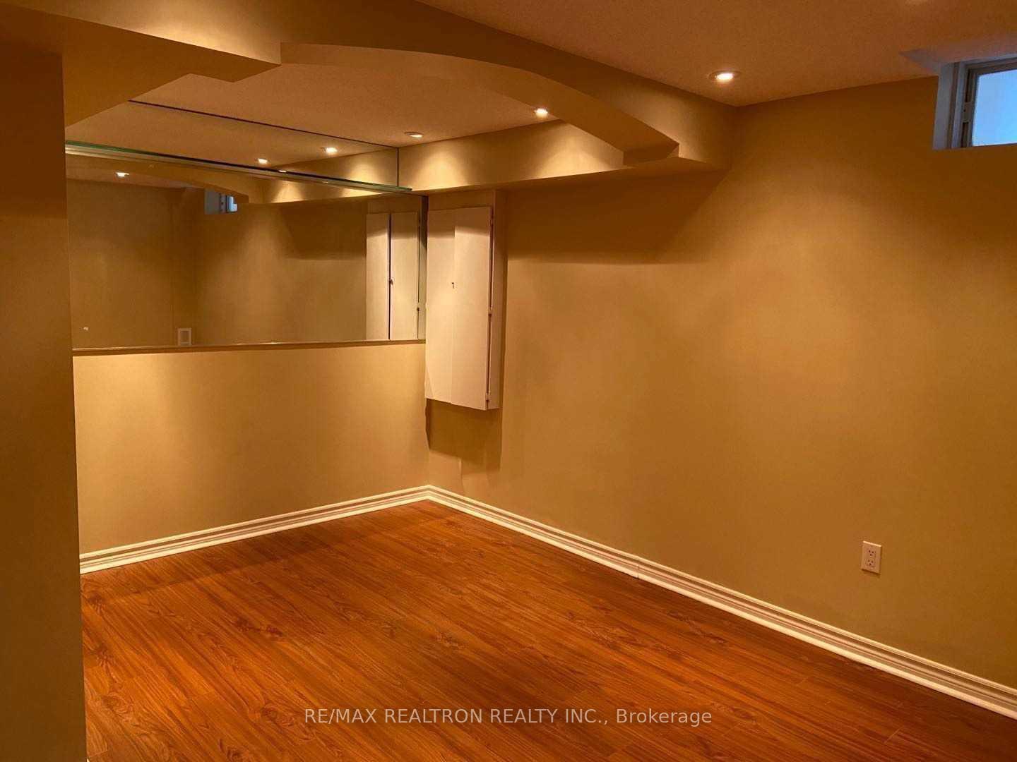 Photo 5 of Unit Lower, 284 Williamson Road, Markham, Greensborough — HOMEH