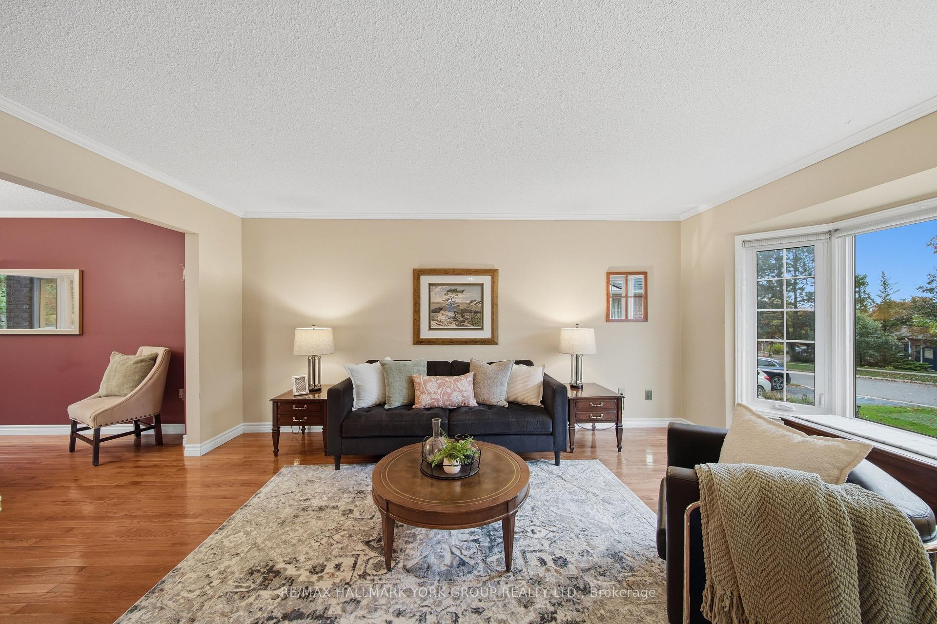 Photo 4 of 38 Lanewood Drive, Aurora, Hills of St Andrew — HOMEH