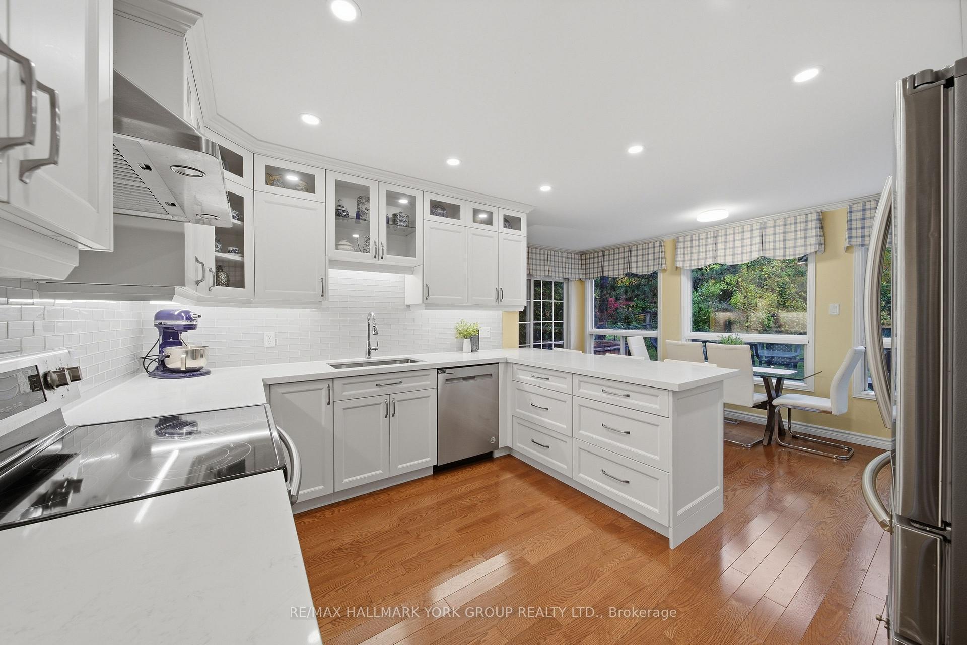 Photo 9 of 38 Lanewood Drive, Aurora, Hills of St Andrew — HOMEH