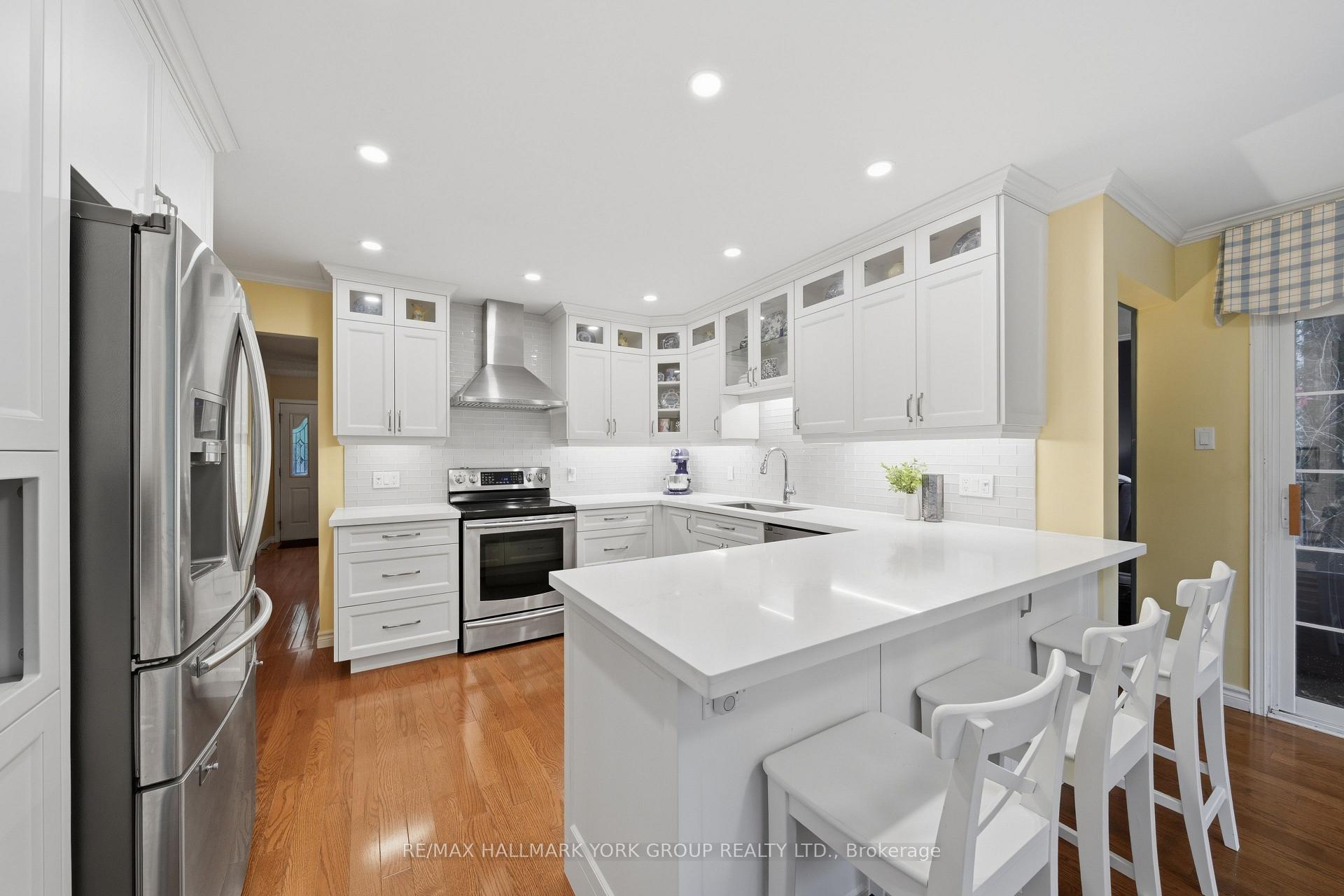 Photo 13 of 38 Lanewood Drive, Aurora, Hills of St Andrew — HOMEH
