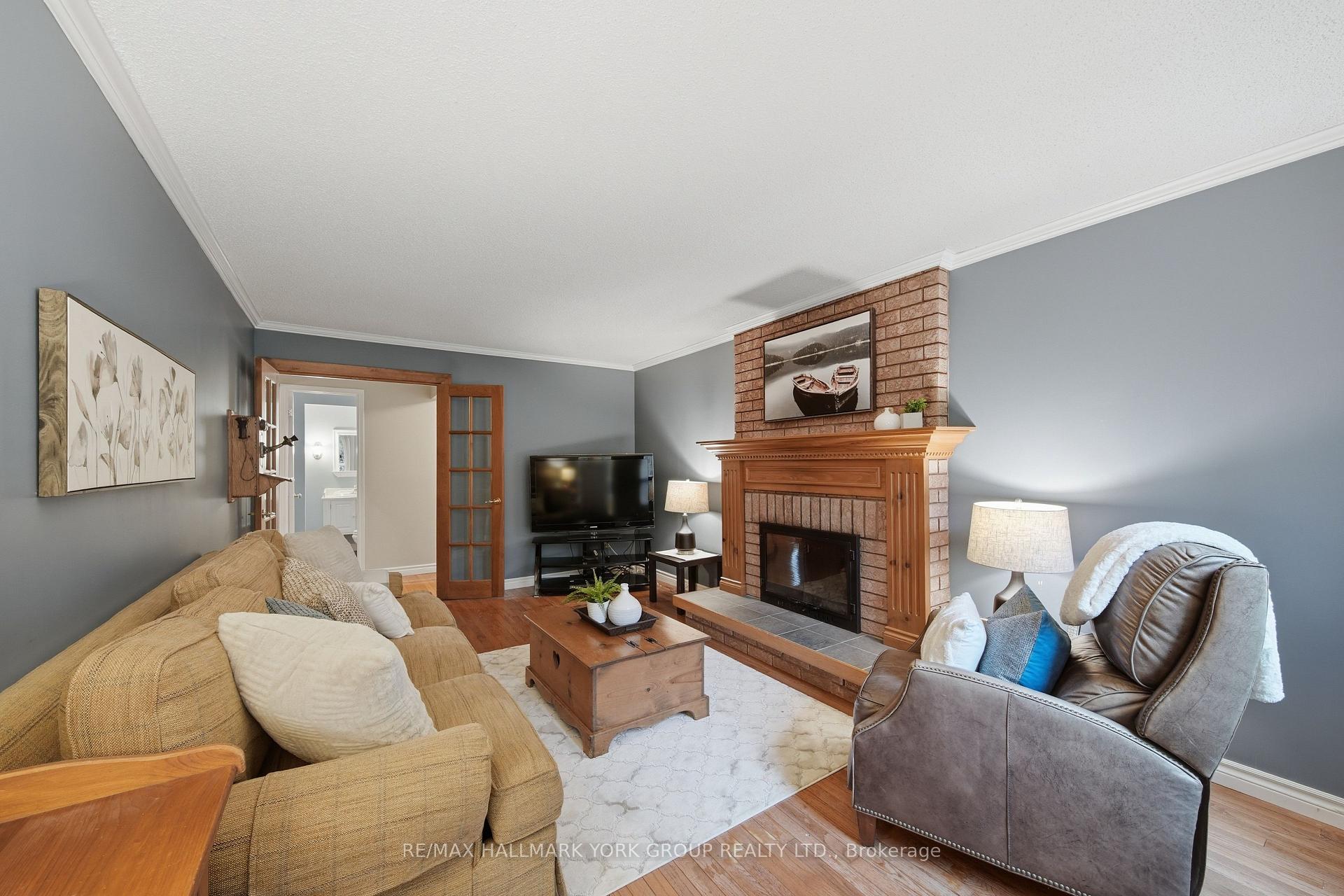 Photo 17 of 38 Lanewood Drive, Aurora, Hills of St Andrew — HOMEH