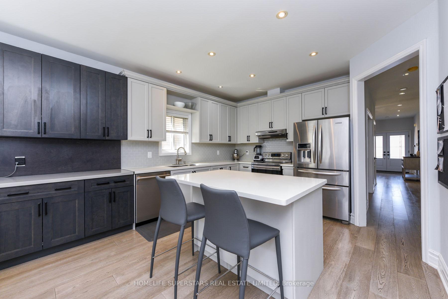 Photo 10 of 3856 Brinwood Gate, Mississauga, Churchill Meadows — HOMEH