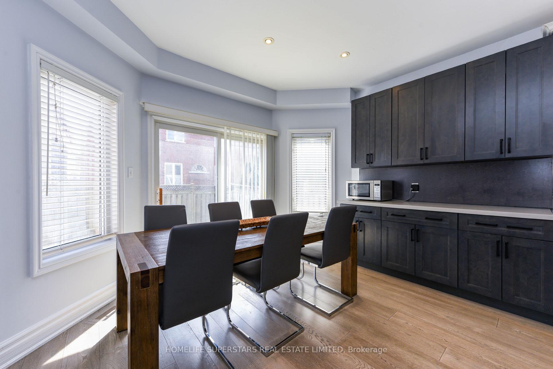 Photo 11 of 3856 Brinwood Gate, Mississauga, Churchill Meadows — HOMEH