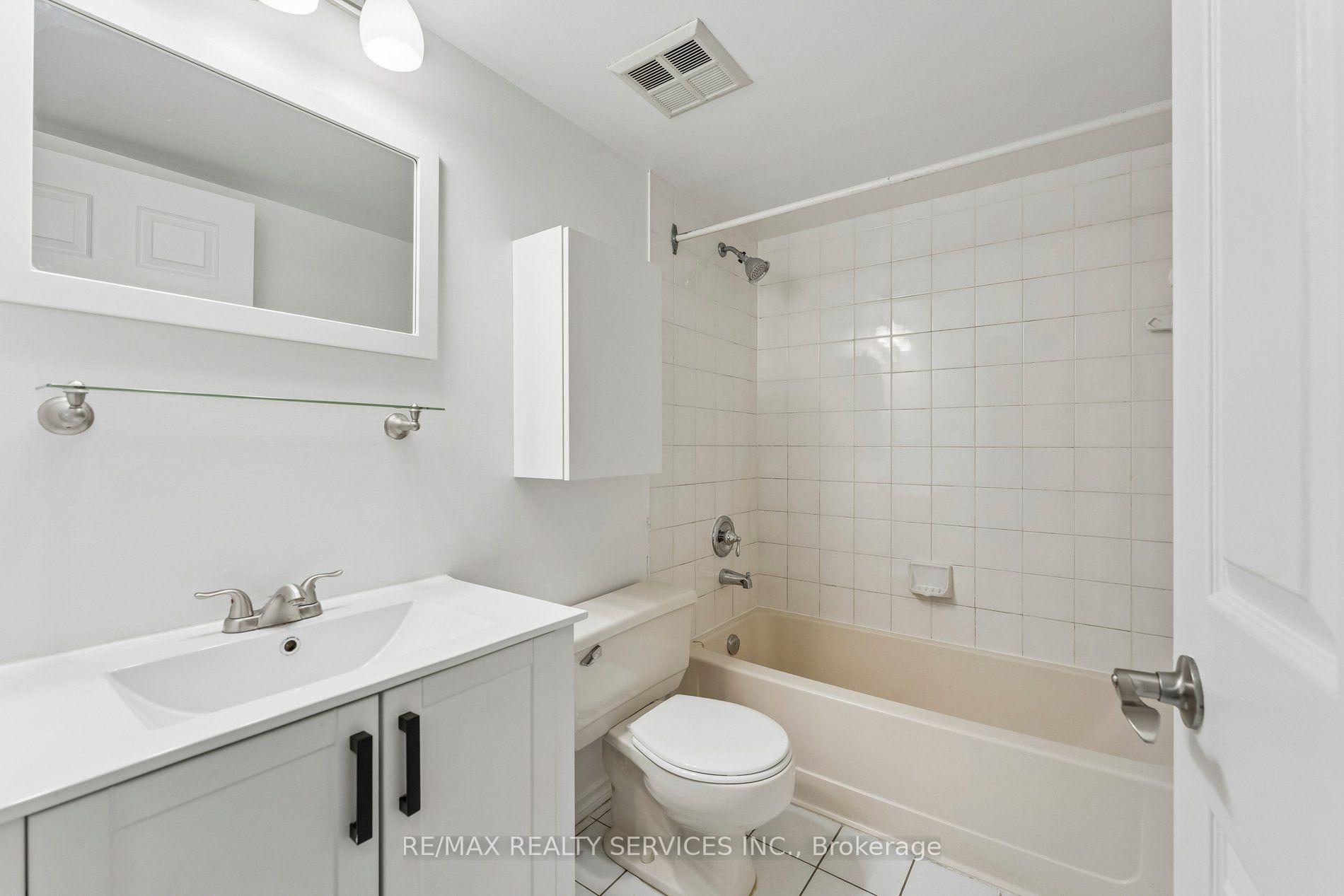 Photo 27 of Unit 1206, 330 Mill Street S, Brampton, Brampton South — HOMEH