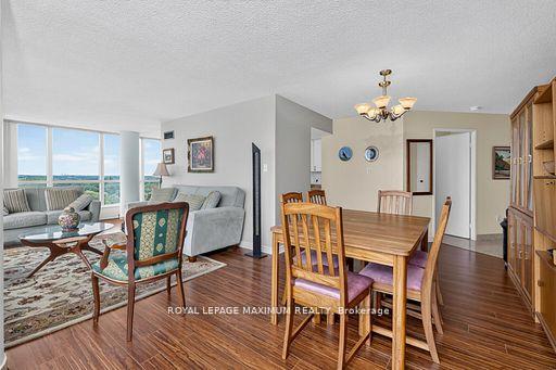 Photo 10 of Unit 717, 5 Rowntree Road, Etobicoke, Mount Olive-Silverstone-Jamestown — HOMEH