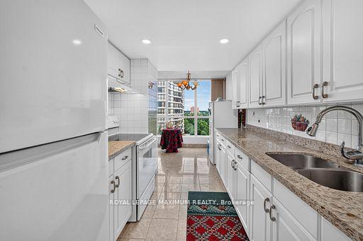 Photo 14 of Unit 717, 5 Rowntree Road, Etobicoke, Mount Olive-Silverstone-Jamestown — HOMEH