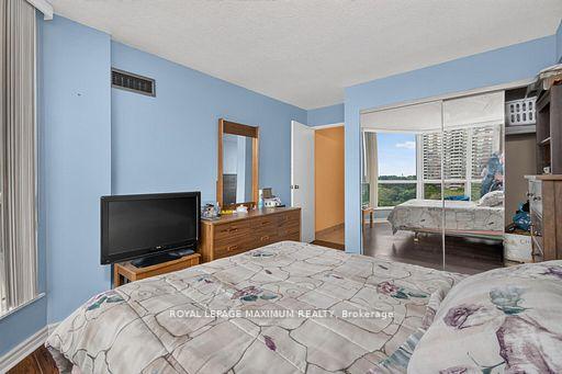 Photo 25 of Unit 717, 5 Rowntree Road, Etobicoke, Mount Olive-Silverstone-Jamestown — HOMEH