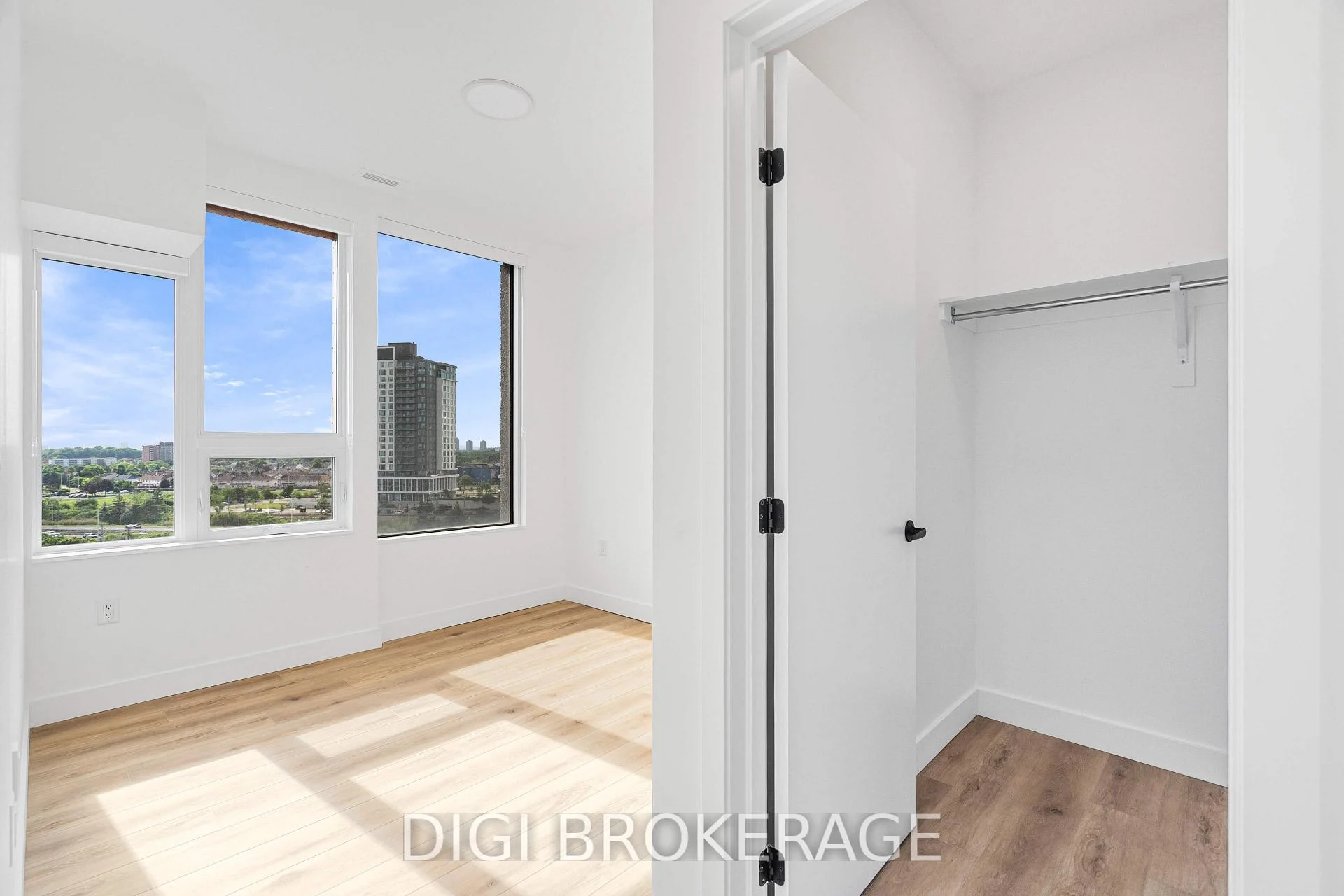 Photo 23 of Unit 101, 1600 James Naismith Drive, Ottawa, Pineview — HOMEH