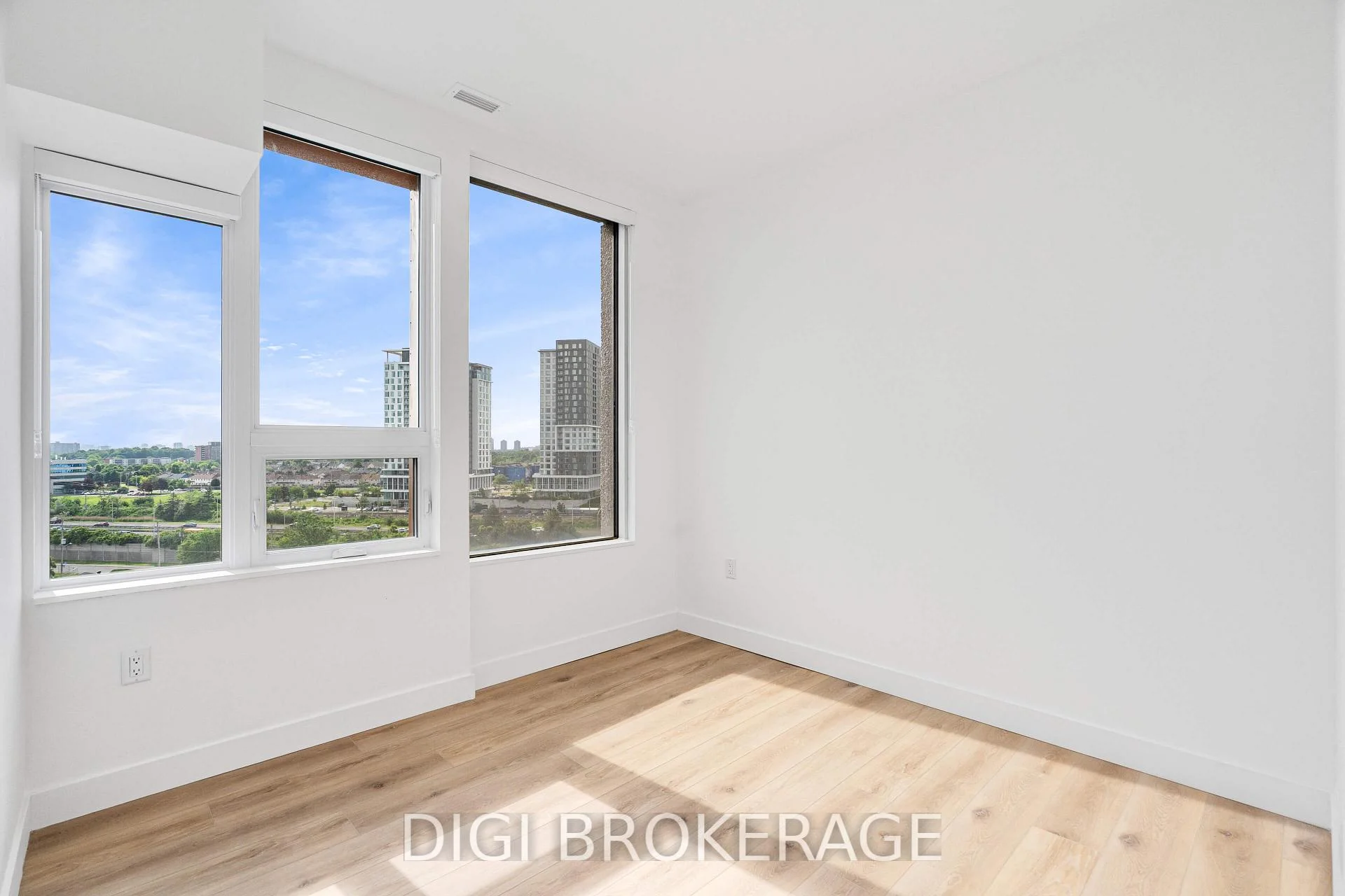 Photo 25 of Unit 101, 1600 James Naismith Drive, Ottawa, Pineview — HOMEH