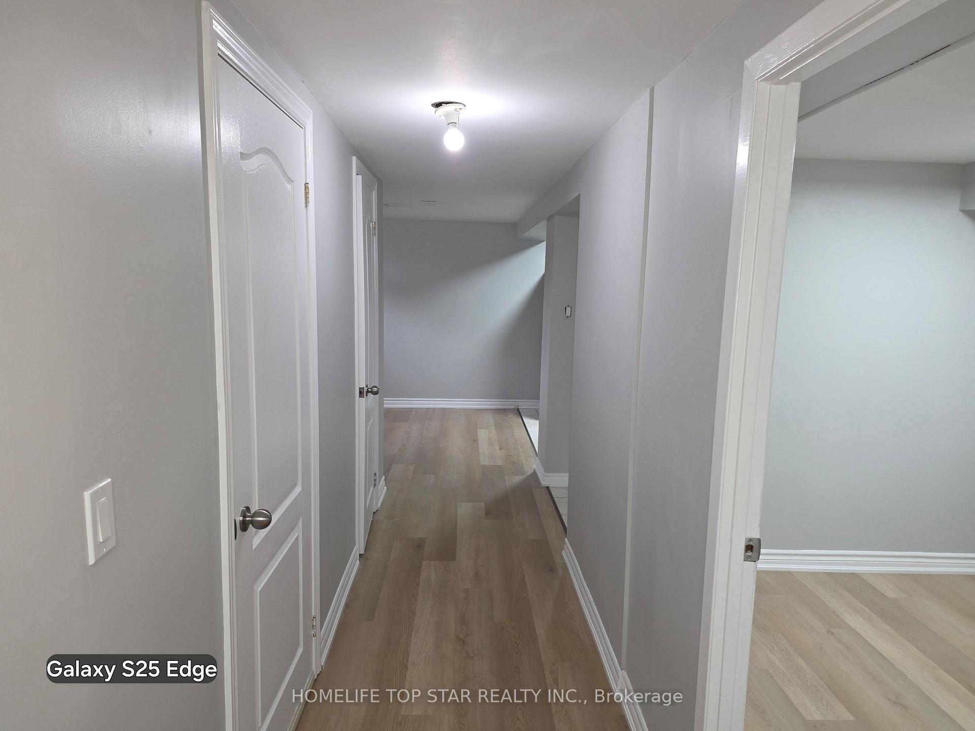 Photo 2 of 255 West 5th Street, Hamilton, Southam — HOMEH