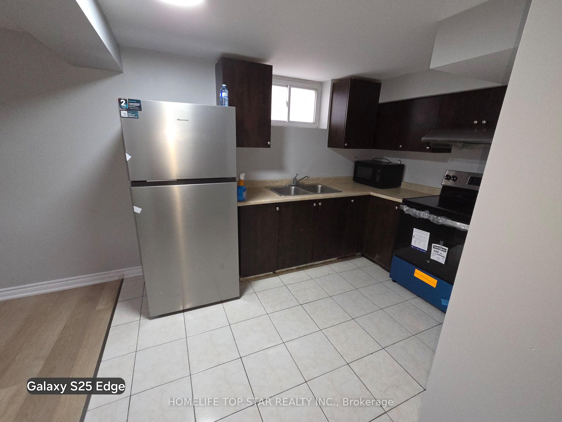 Photo 7 of 255 West 5th Street, Hamilton, Southam — HOMEH