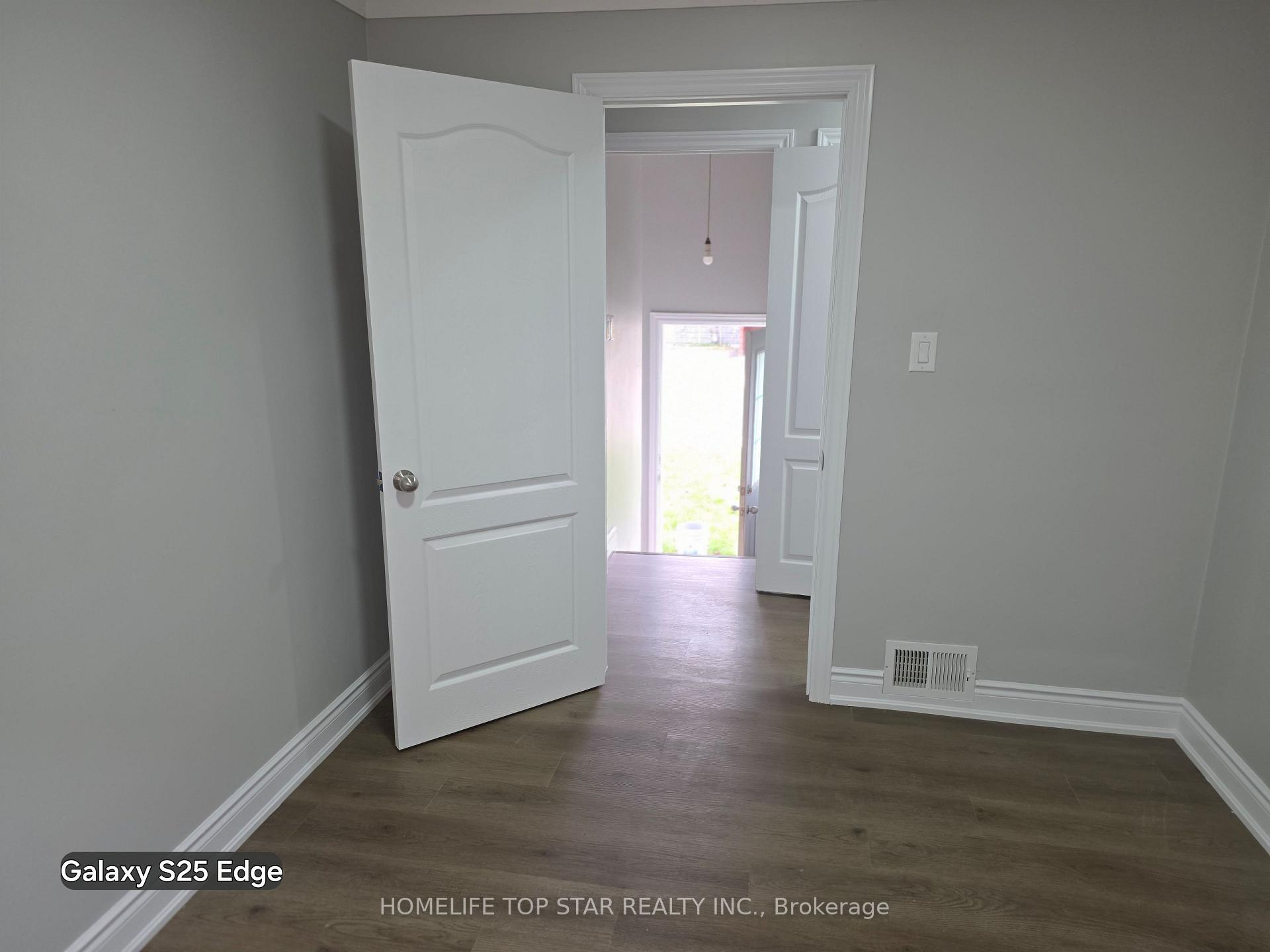 Photo 24 of 255 West 5th Street, Hamilton, Southam — HOMEH
