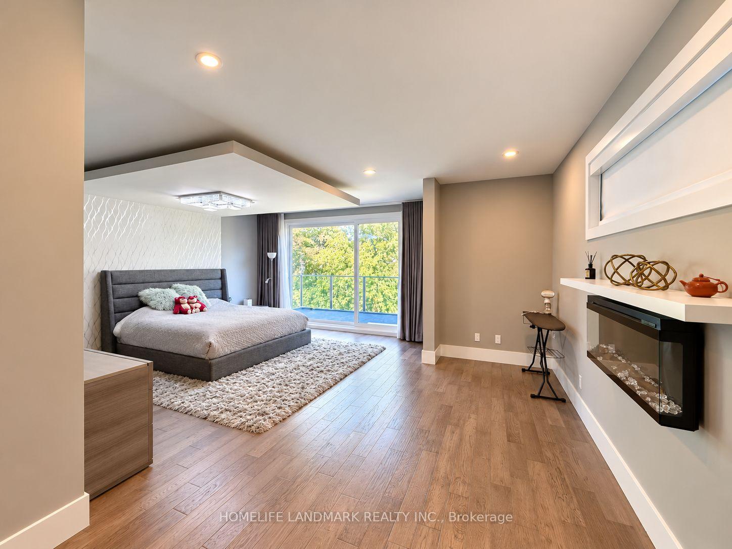 Photo 14 of 15 Wenonah Drive, Mississauga, Port Credit — HOMEH