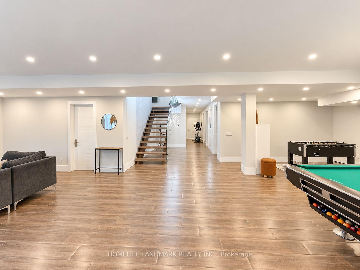 Photo 27 of 15 Wenonah Drive, Mississauga, Port Credit — HOMEH