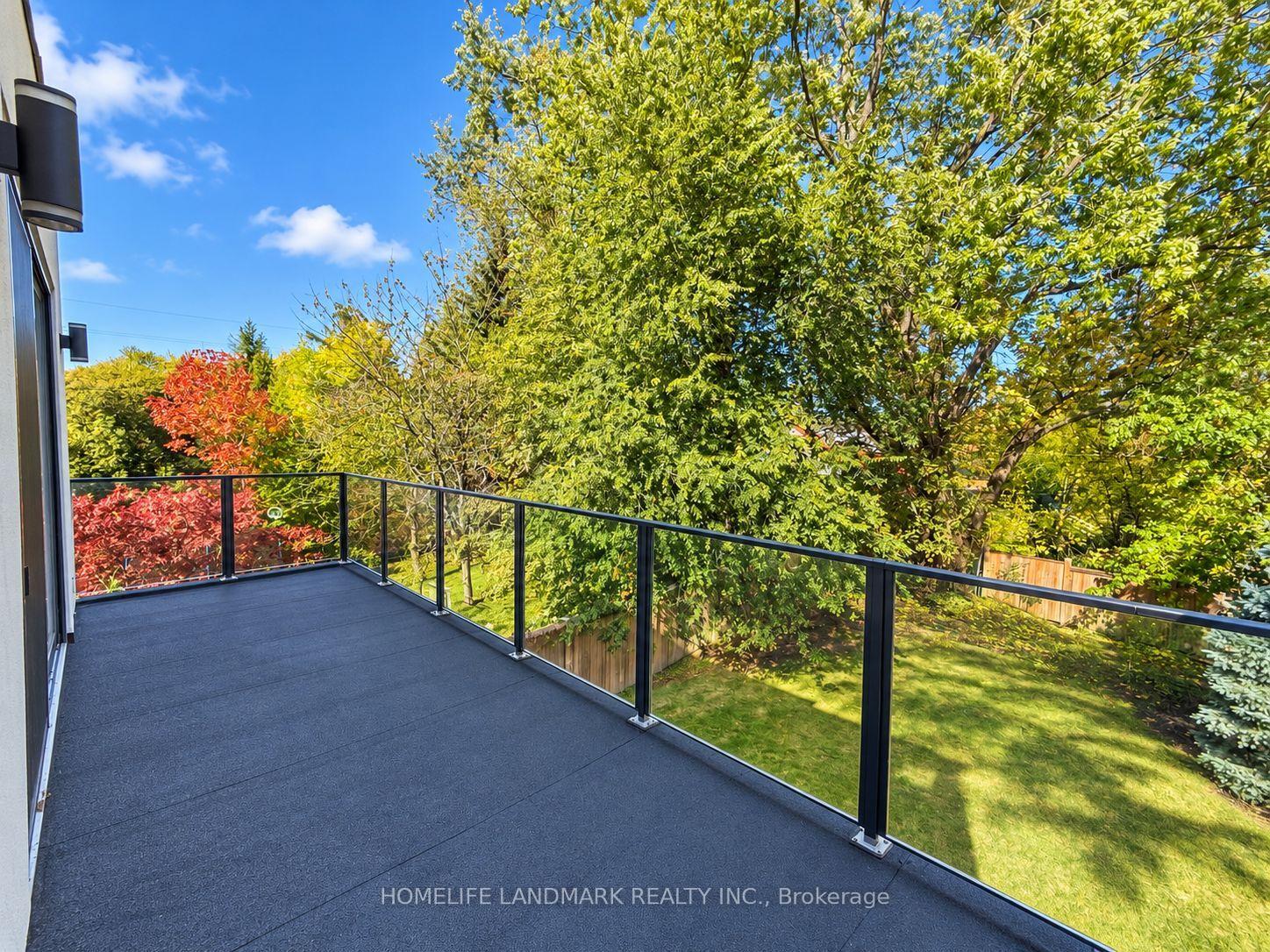 Photo 31 of 15 Wenonah Drive, Mississauga, Port Credit — HOMEH
