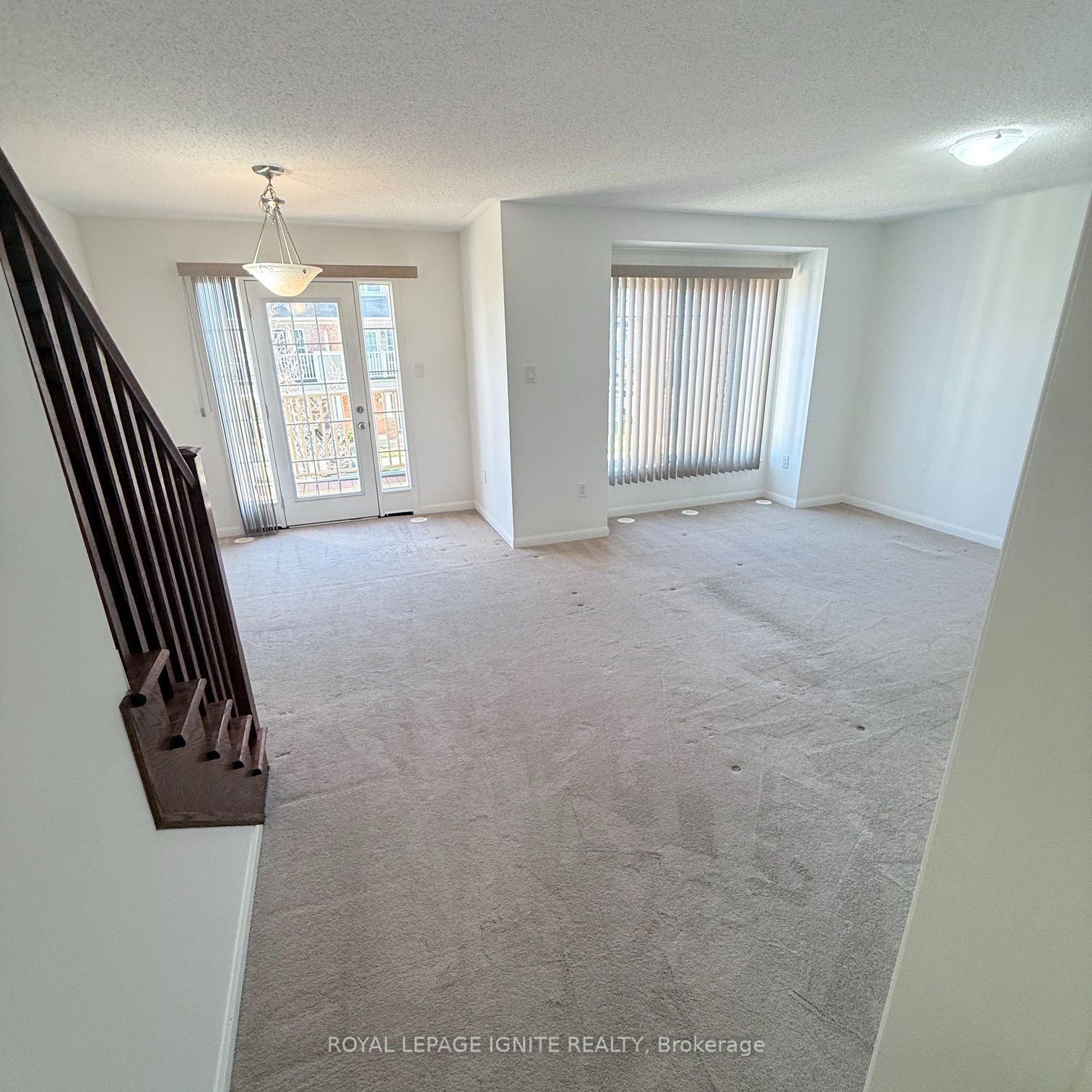Photo 6 of 1026 Parmenter Point, Milton, Willmott — HOMEH