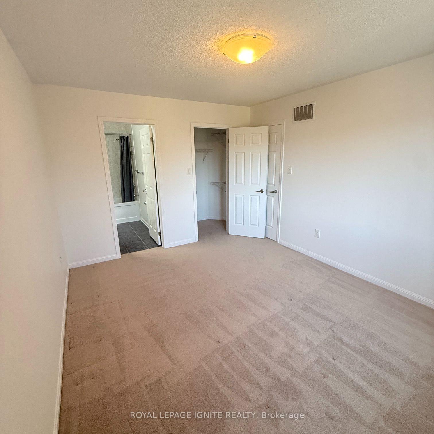 Photo 10 of 1026 Parmenter Point, Milton, Willmott — HOMEH