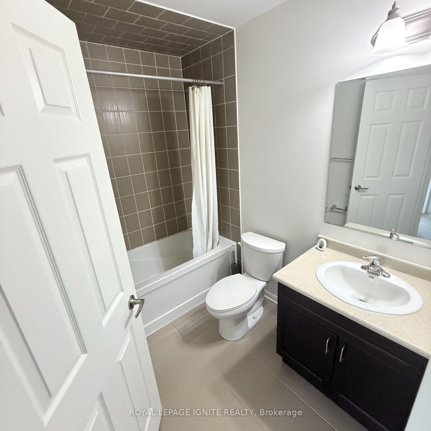 Photo 14 of 1026 Parmenter Point, Milton, Willmott — HOMEH