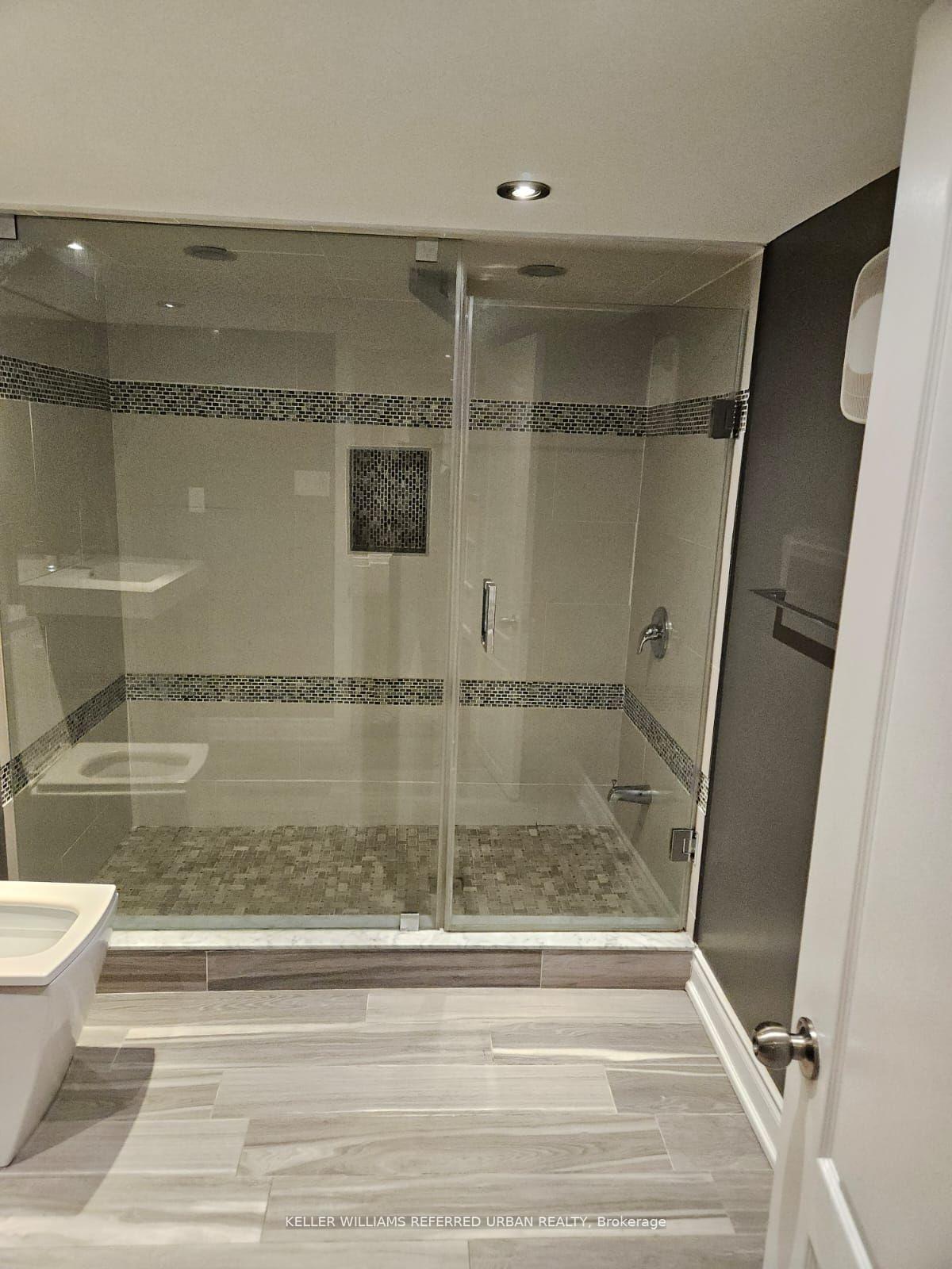 Photo 6 of Unit Basement, 118 Earlsbridge Boulevard, Brampton, Fletcher's Meadow — HOMEH