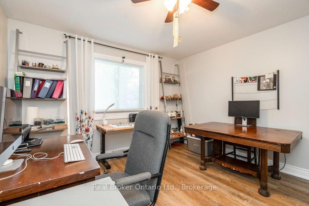 Photo 12 of 22 Burton Crescent, Springwater, Elmvale — HOMEH