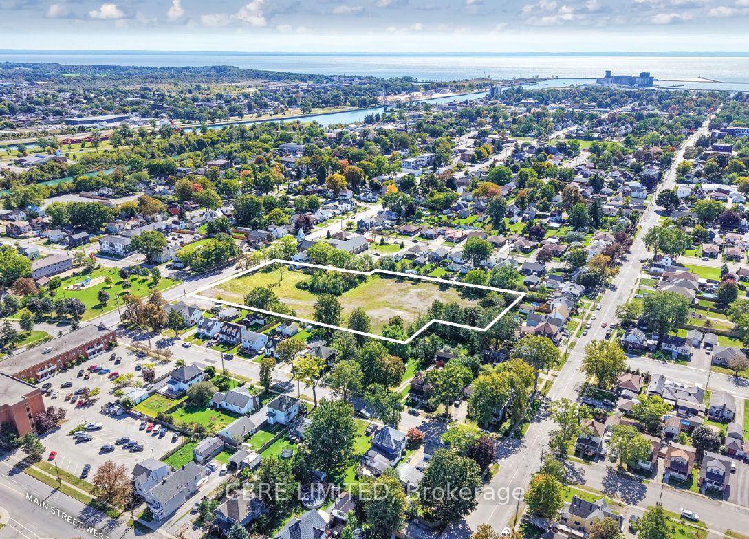 Photo 2 of 690 Elm Street, Port Colborne, Main Street — HOMEH