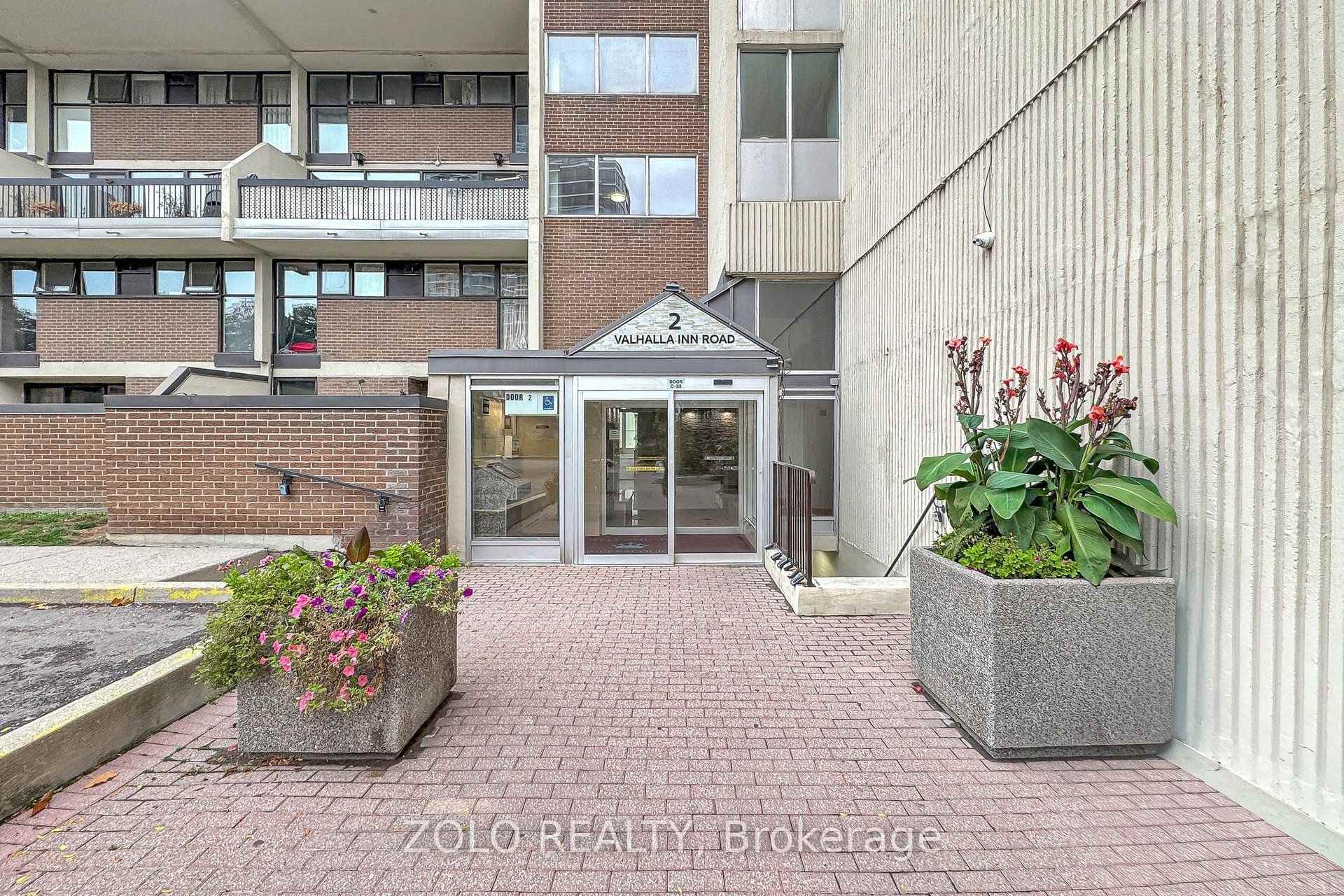 Photo 6 of Unit 247C, 2 Valhalla Inn Road, Etobicoke, Islington-City Centre West — HOMEH