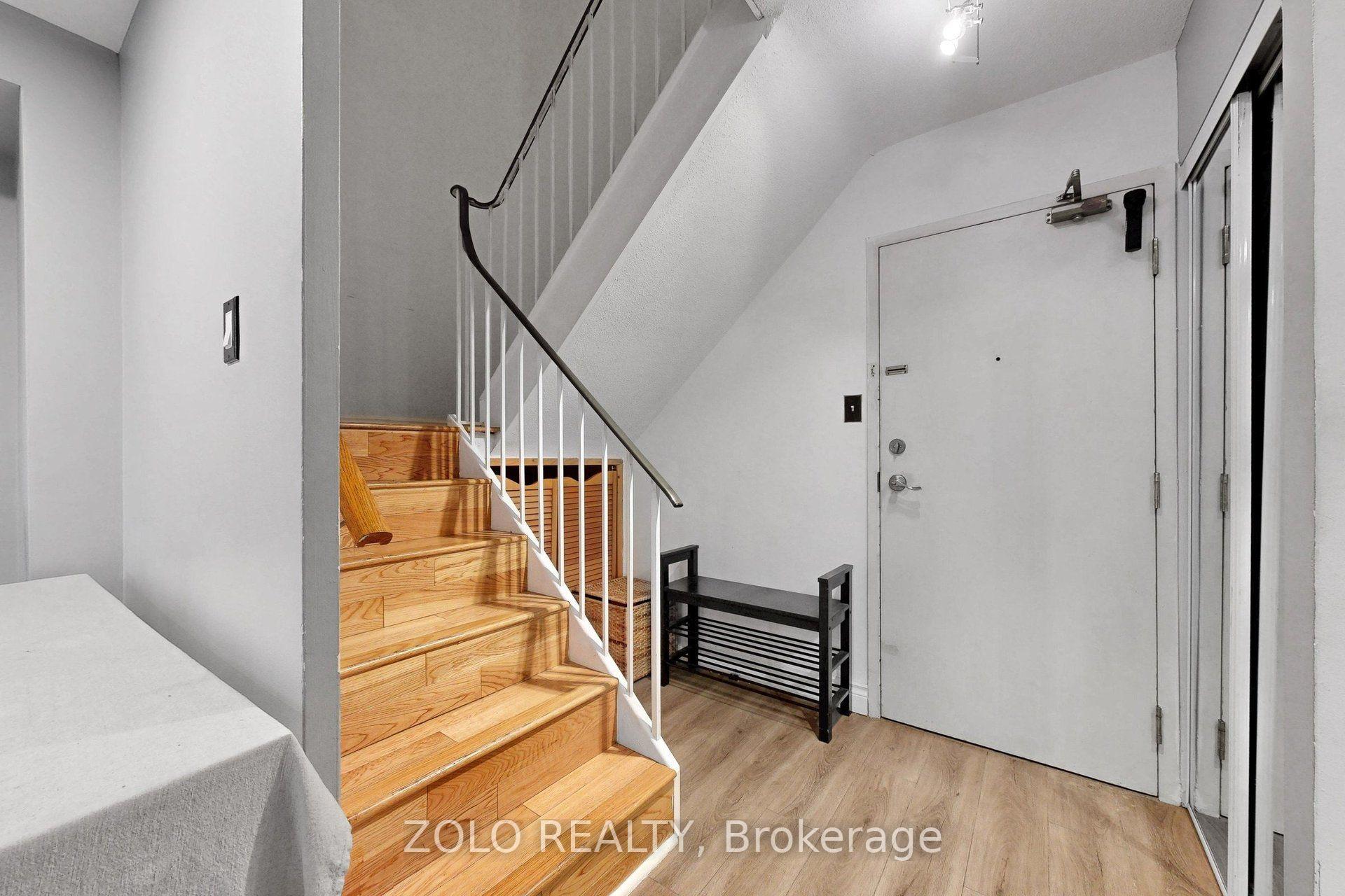 Photo 8 of Unit 247C, 2 Valhalla Inn Road, Etobicoke, Islington-City Centre West — HOMEH