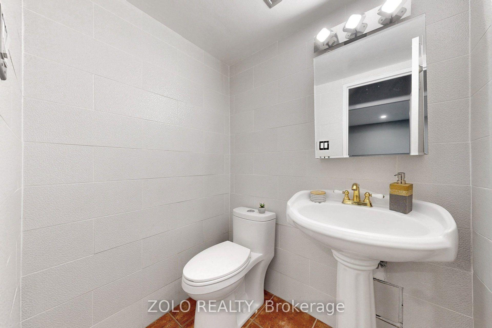 Photo 25 of Unit 247C, 2 Valhalla Inn Road, Etobicoke, Islington-City Centre West — HOMEH