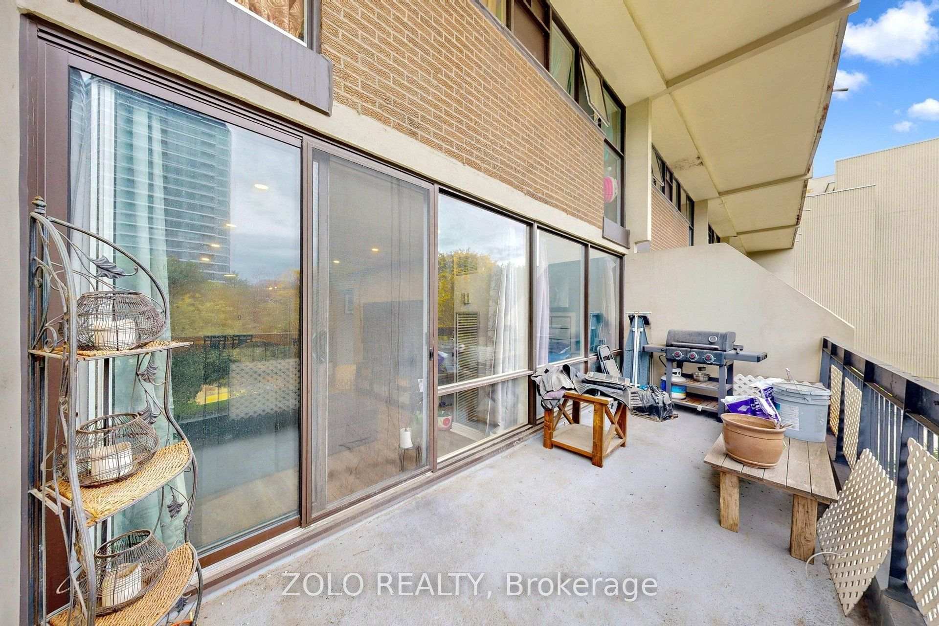 Photo 41 of Unit 247C, 2 Valhalla Inn Road, Etobicoke, Islington-City Centre West — HOMEH