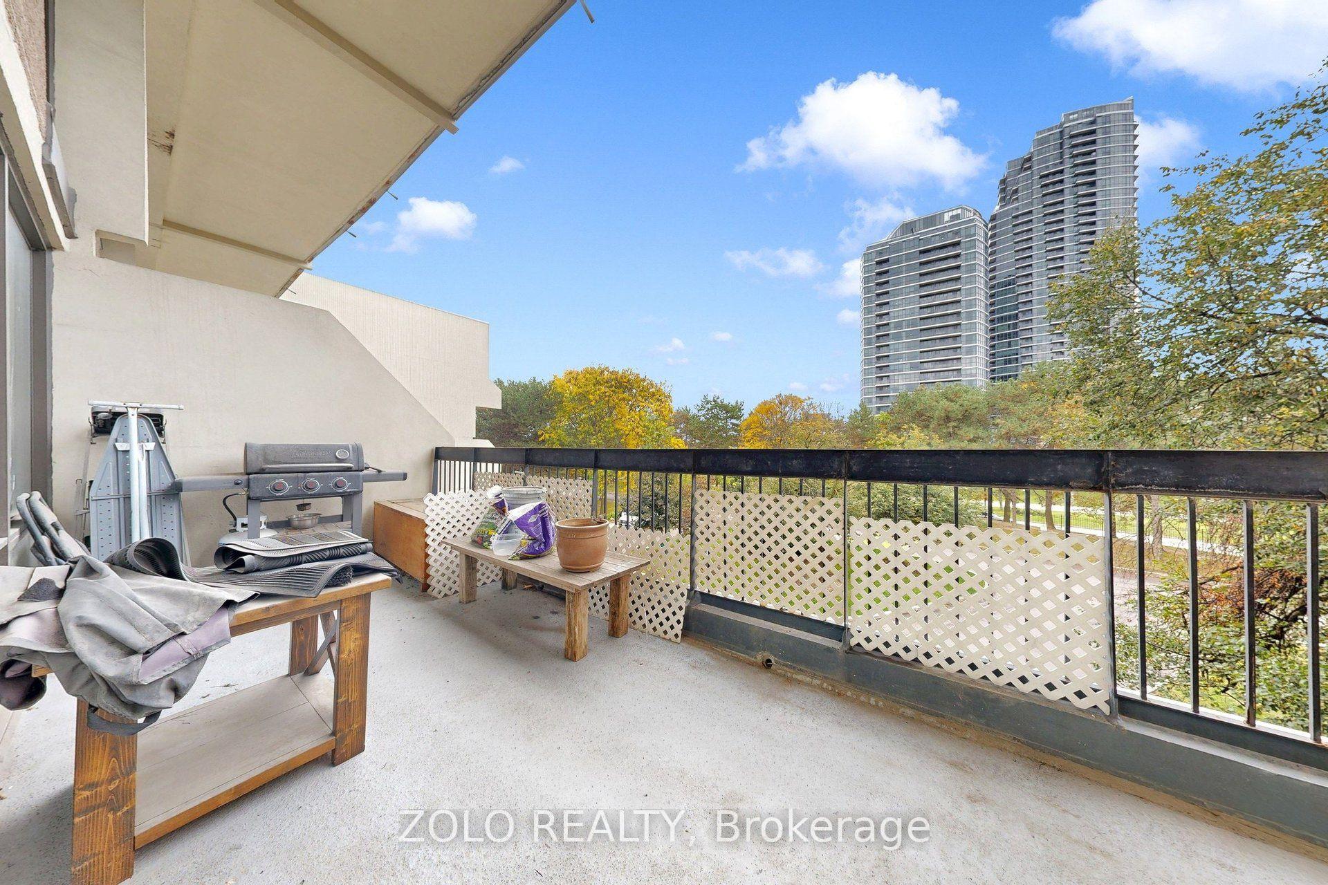 Photo 42 of Unit 247C, 2 Valhalla Inn Road, Etobicoke, Islington-City Centre West — HOMEH