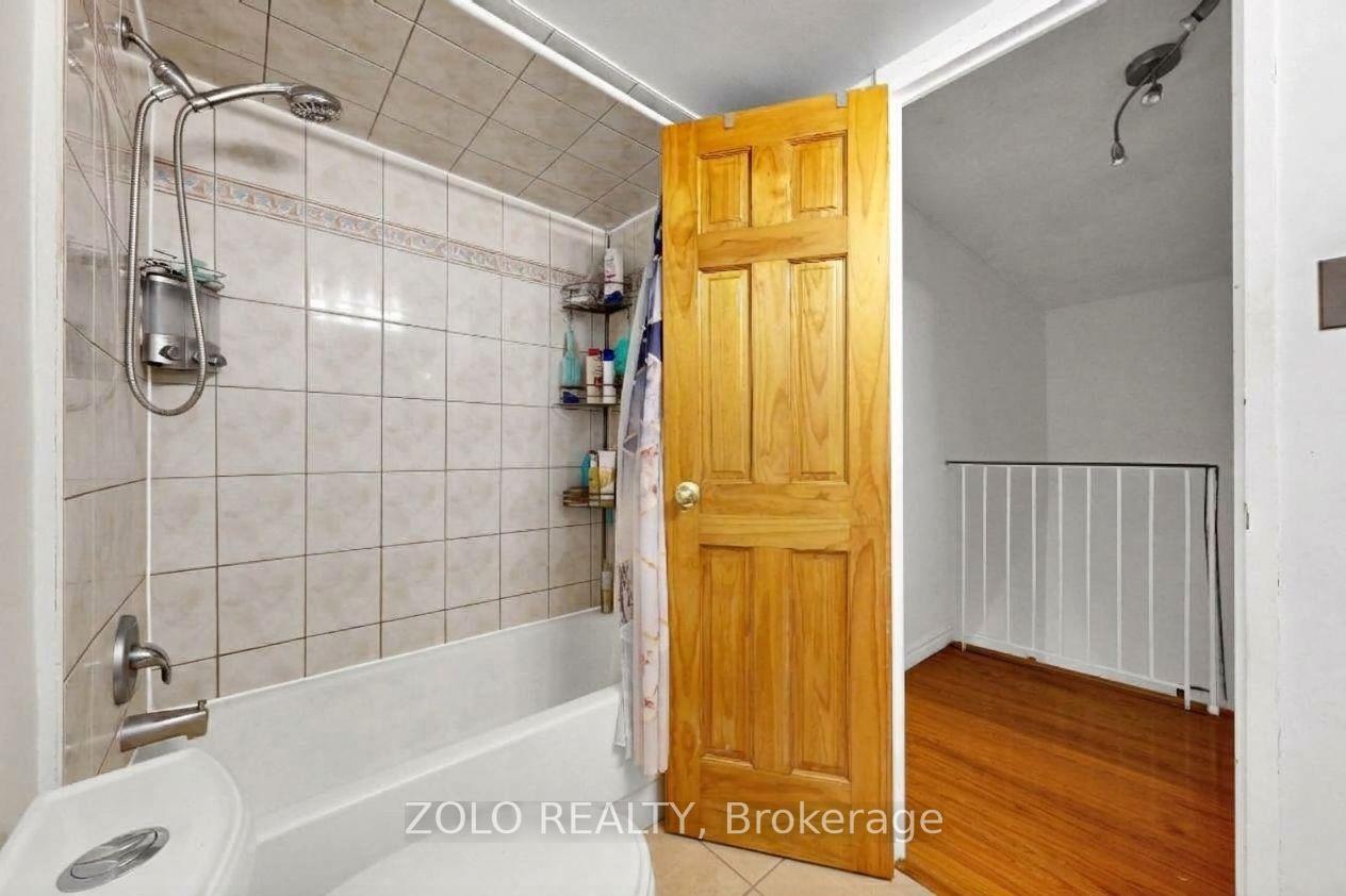 Photo 29 of Unit 247C, 2 Valhalla Inn Road, Etobicoke, Islington-City Centre West — HOMEH