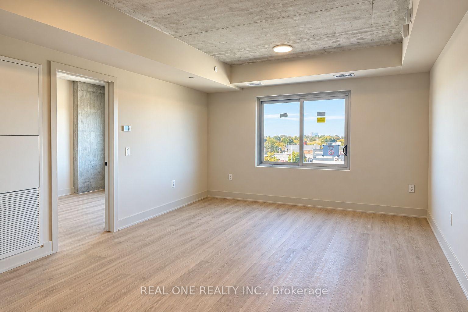 Photo 12 of Unit 511, 810 King Street W, Hamilton, Westdale — HOMEH