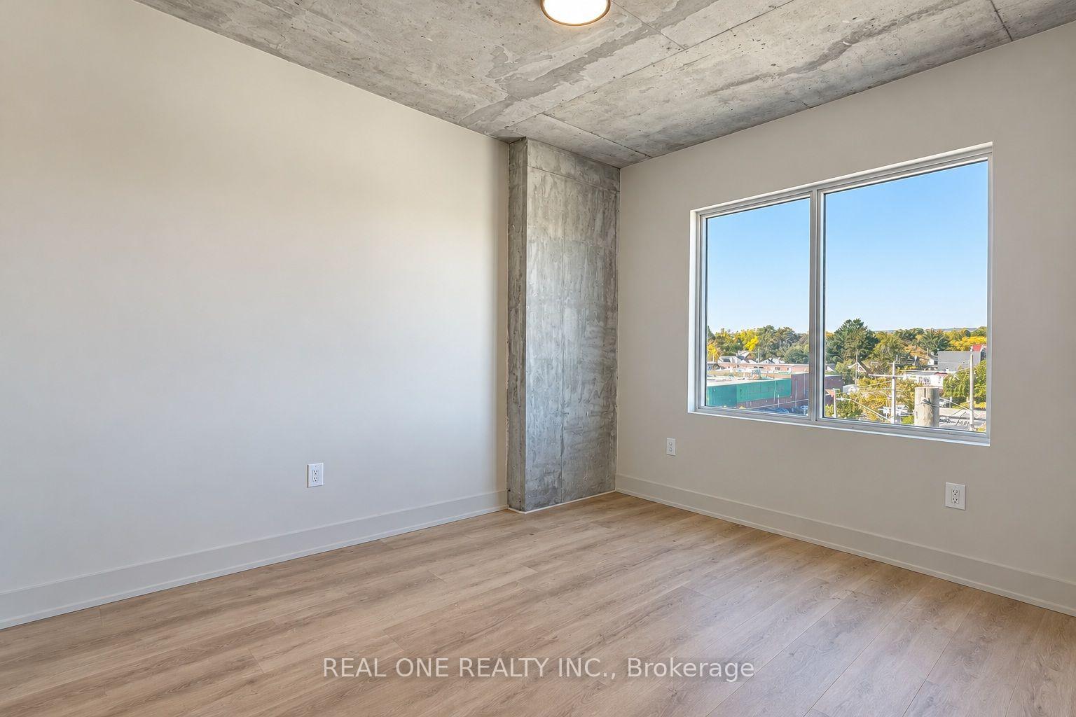 Photo 16 of Unit 511, 810 King Street W, Hamilton, Westdale — HOMEH