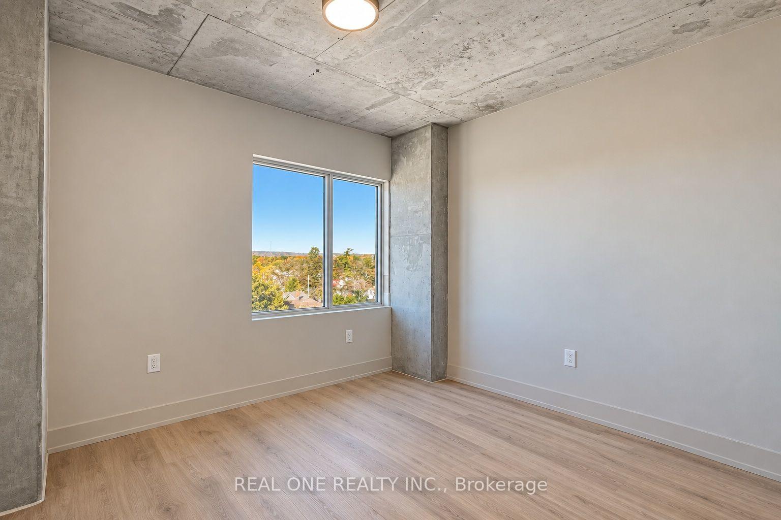 Photo 24 of Unit 511, 810 King Street W, Hamilton, Westdale — HOMEH