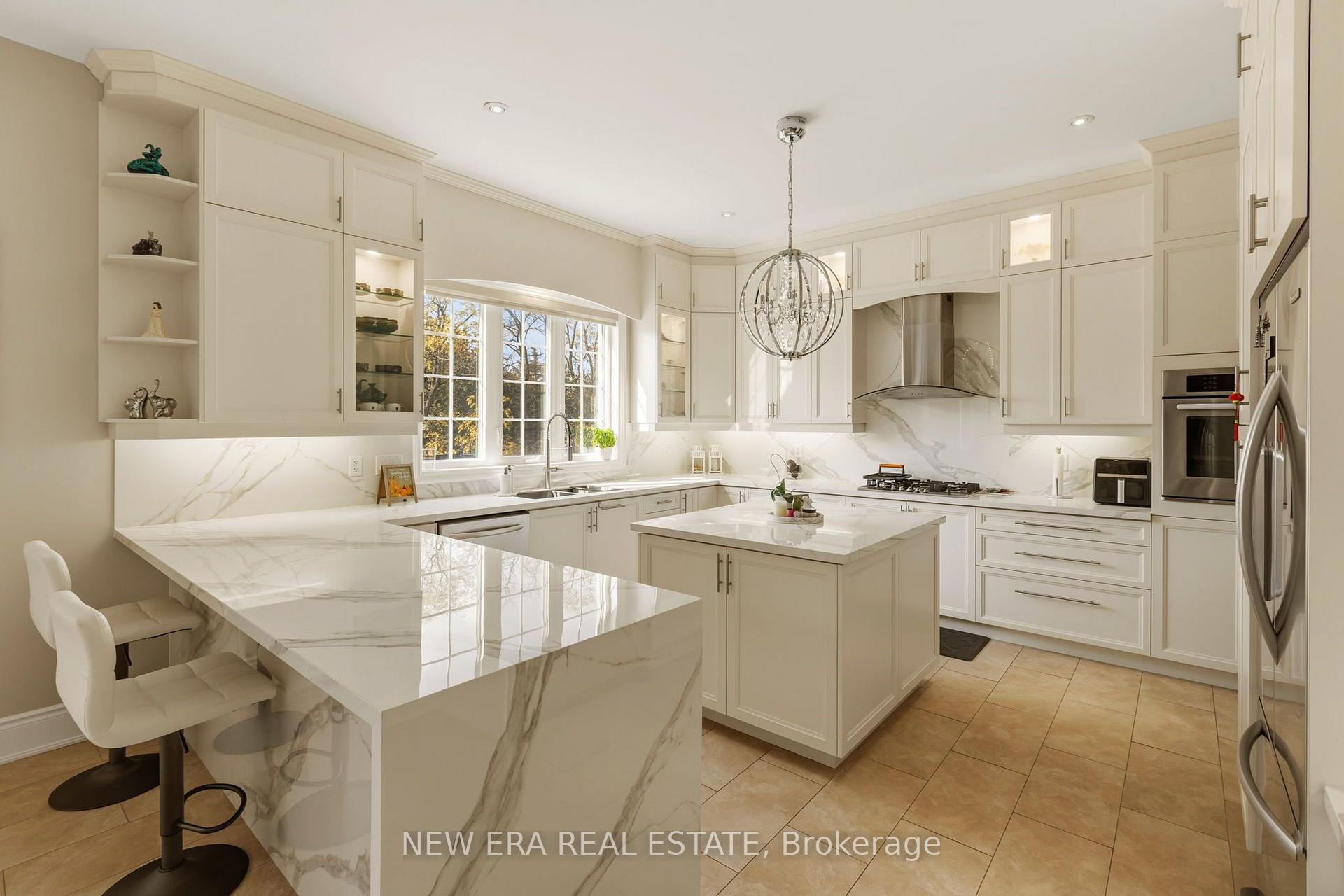 Photo 15 of 193 Lady Nadia Drive, Vaughan, Patterson — HOMEH