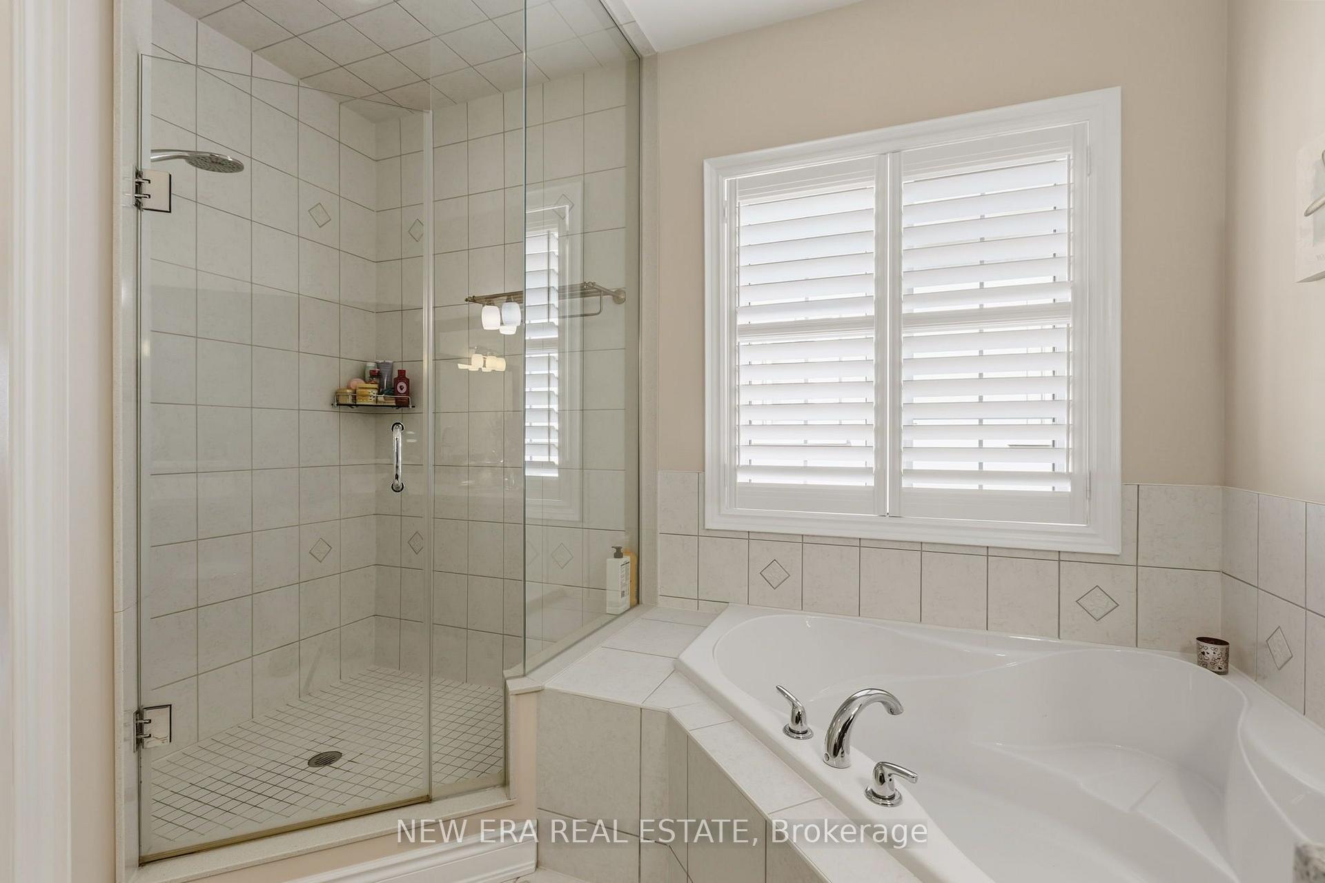 Photo 38 of 193 Lady Nadia Drive, Vaughan, Patterson — HOMEH
