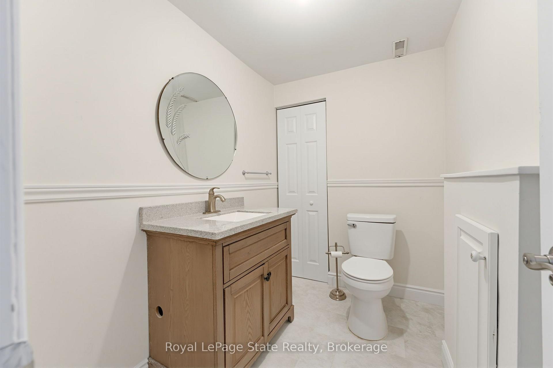 Photo 16 of 2324 Middlesmoor Crescent, Burlington, Brant Hills — HOMEH